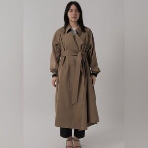 Chaos (Japanese designer) brand Tan / Khaki trench coat